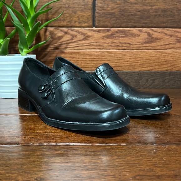 croft & barrow Shoes - Croft & Barrow Heeled Black Loafers